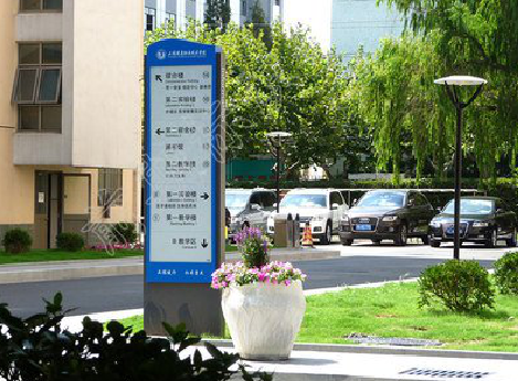  南陵哪些因素影响宣传栏的制作？